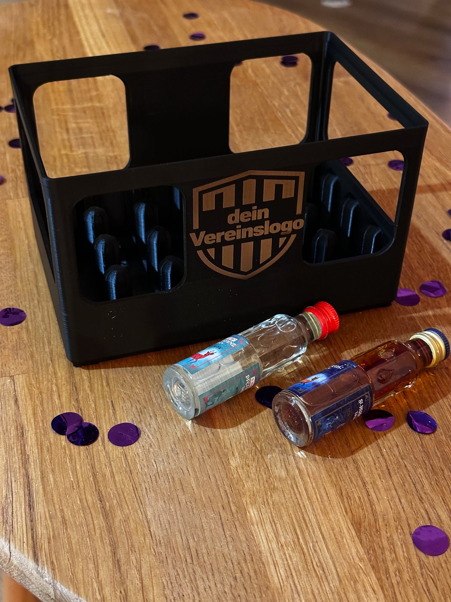 Geschenkbox für 24 Schnapsflaschen – stapelbar & personalisierbar