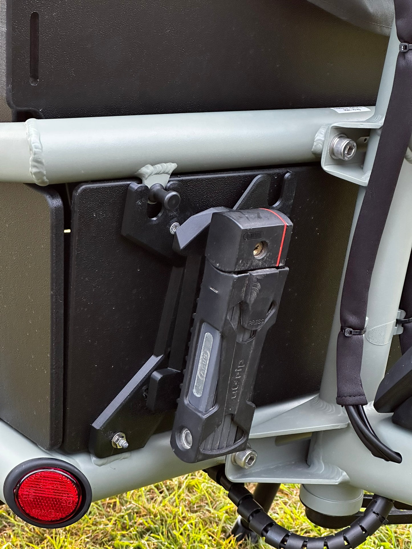 Cargomount Multi – Modulares Montagesystem für Riese & Müller Load Lastenrad - Basis für Erweiterungen und Lastenrad Taschen